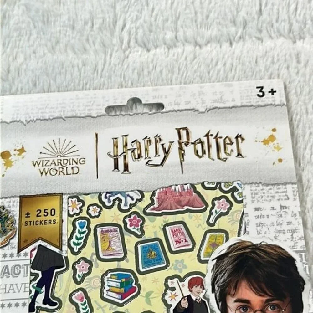 Harry Potter Sticker Booklet Stickers approx 250 scrapbook stickers Licensed NEW